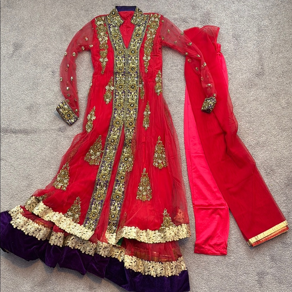 Pink and Gold Embellished Traditional Outfit